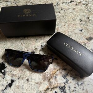 Versace Classic Top Sunglasses